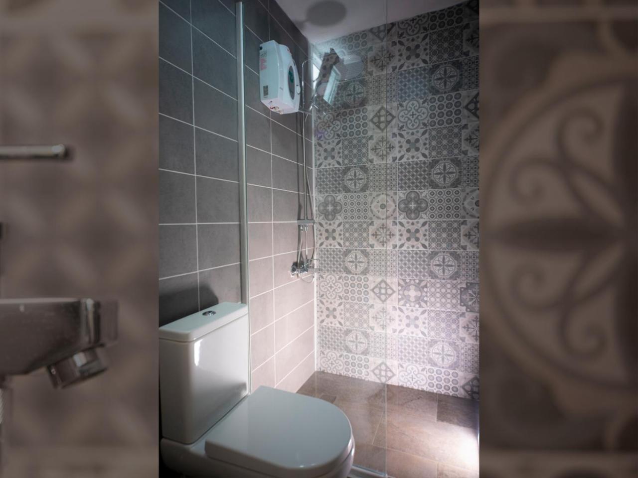 Avenue Hotel Кирения Номер фото
