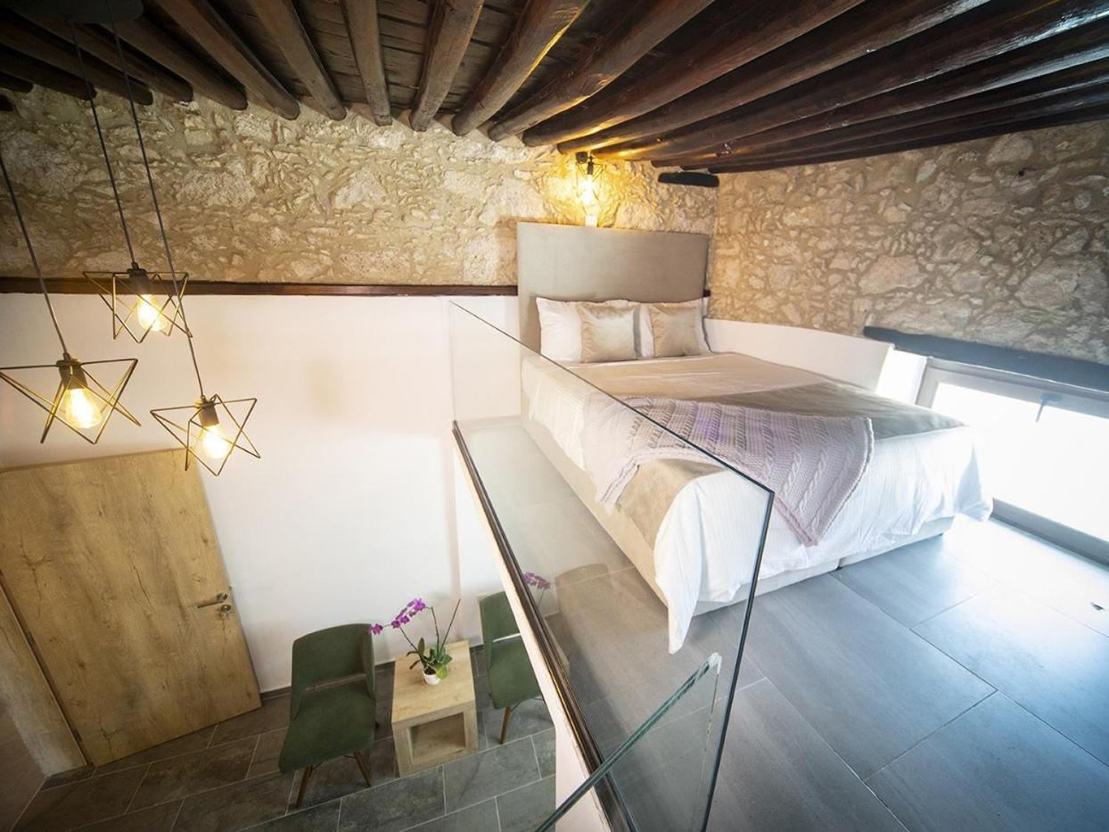 Avenue Hotel Кирения Номер фото