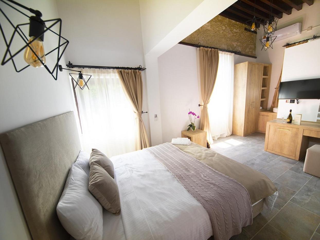 Avenue Hotel Кирения Номер фото